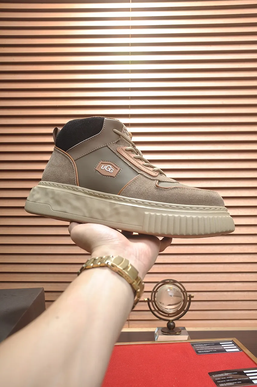 Men's shoes 💰640💶 [UGG] (full wool lining) top-end high-quality fur-in-one warm snow boots from Australia's warm luxury brand men's shoes, UGG-5877 official website synchronized, made of imported cowhide, carefully sewn...Imported rubber foam outsole (comfortable, soft, wear-resistant) The quality is really great...Exquisite workmanship, you can't put it down at first sight, available in sizes 39-44